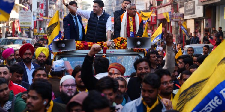 Grand Roadshow of AAP MP Raghav Chadha in Adarsh Nagar!